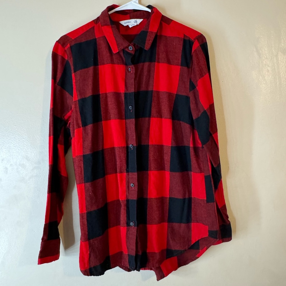 Red and Black Plaid Old Navy Flannel Size Large